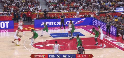 两个月前的边线球未解，现在又来个乌龙球！中国队，求你别急了