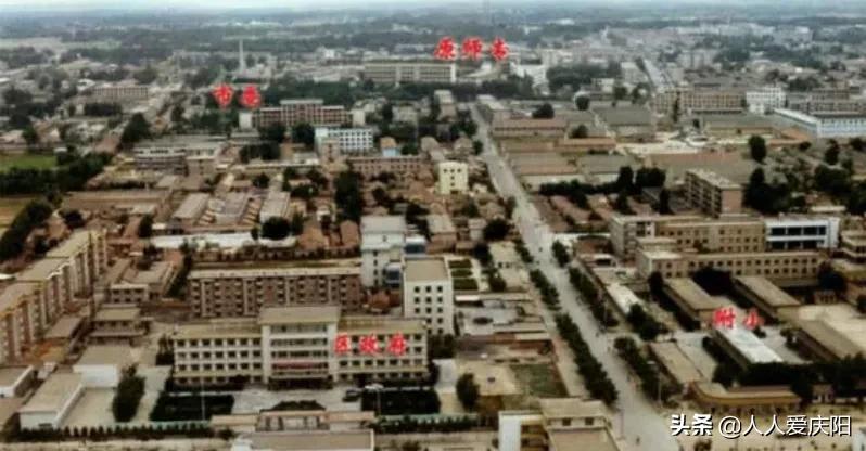 西峰小伙的一曲《梦回西峰》get到了你多少乡愁