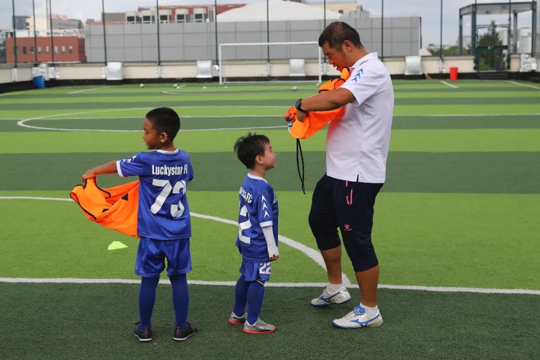 参加夏令营结营送什么呢,夏令营第一季