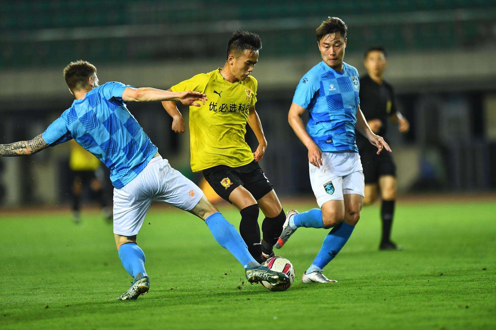 四川优必选足球俱乐部,四川优必选足球队