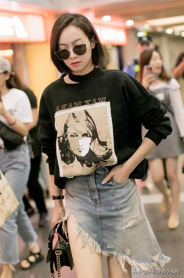 显瘦黑色卫衣,黑卫衣的四种穿搭