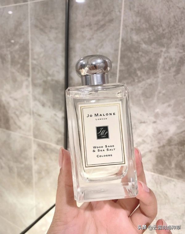 适合女生清新脱俗的大牌香水,高端适合知性优雅气质女性的香水