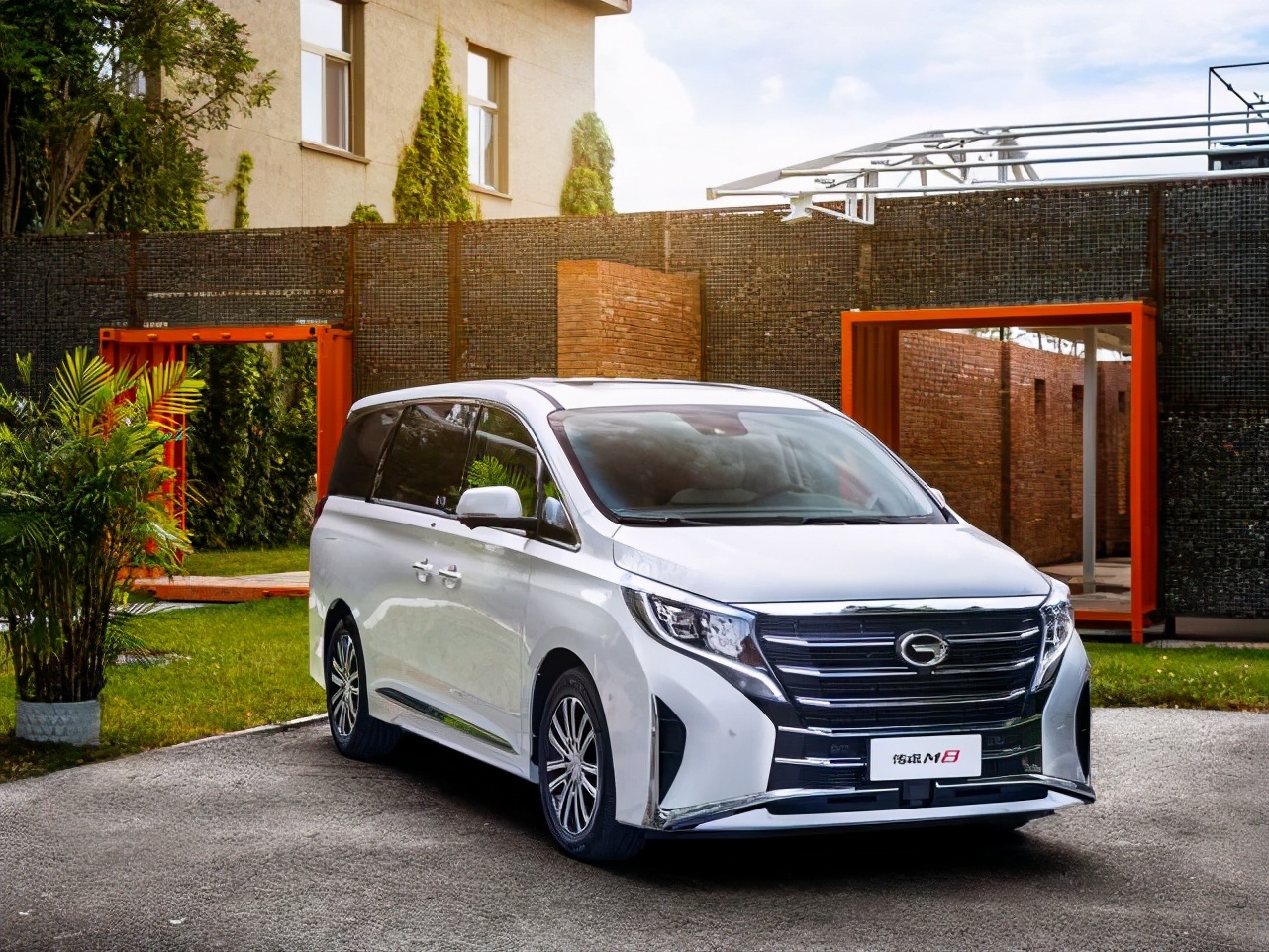 卖广汽m8多少价位,传祺m8和奥德赛家用怎么选