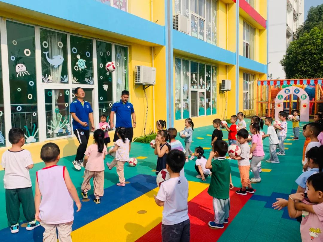 福娃娃幼儿园恩施,福娃娃双语艺术幼儿园