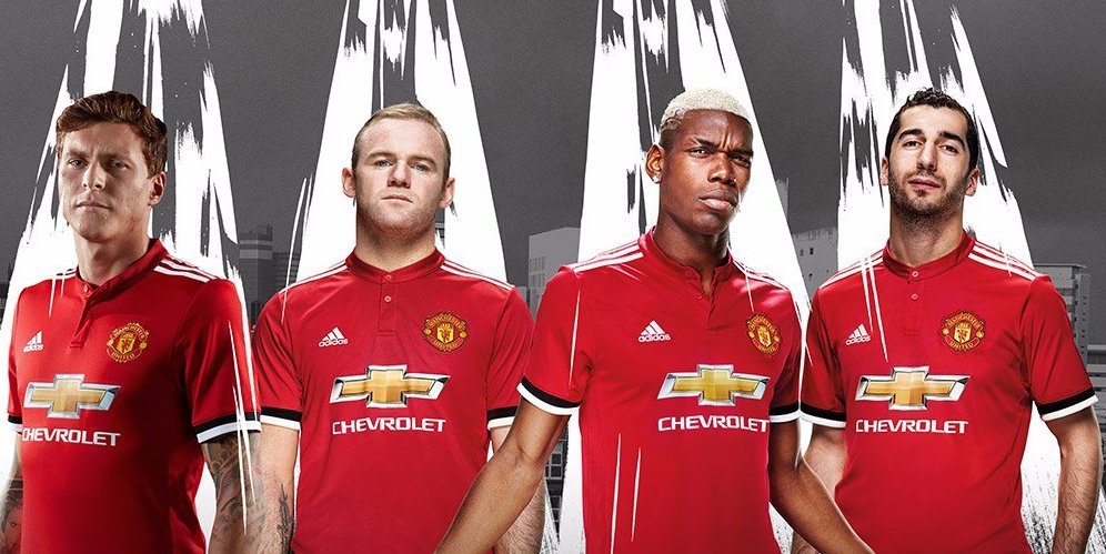 曼联与阿迪达斯推出2020-2021赛季球衣