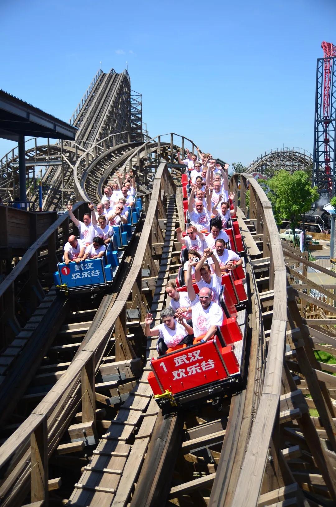 方特欢乐谷有什么好玩的项目,欢乐谷方特长隆兰州