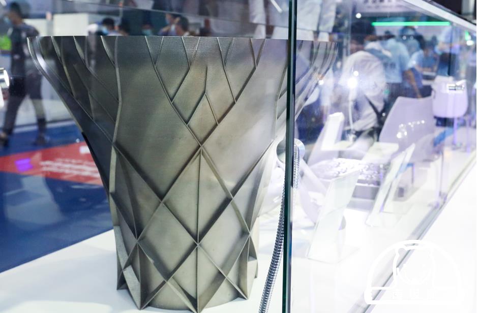 华曙高科3d打印激光光源,华曙高科尼龙3d打印设备