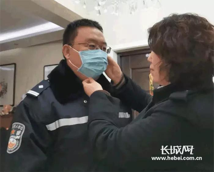 唐山疫情期间生机蓬勃,唐山疫情全面进入应急状态