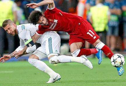 佩佩拉莫斯双中卫,南佩佩vs北德容