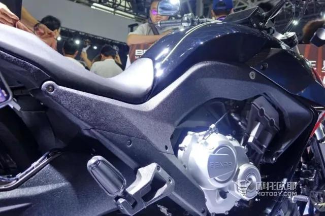 新款燎火700价格,2023款燎700