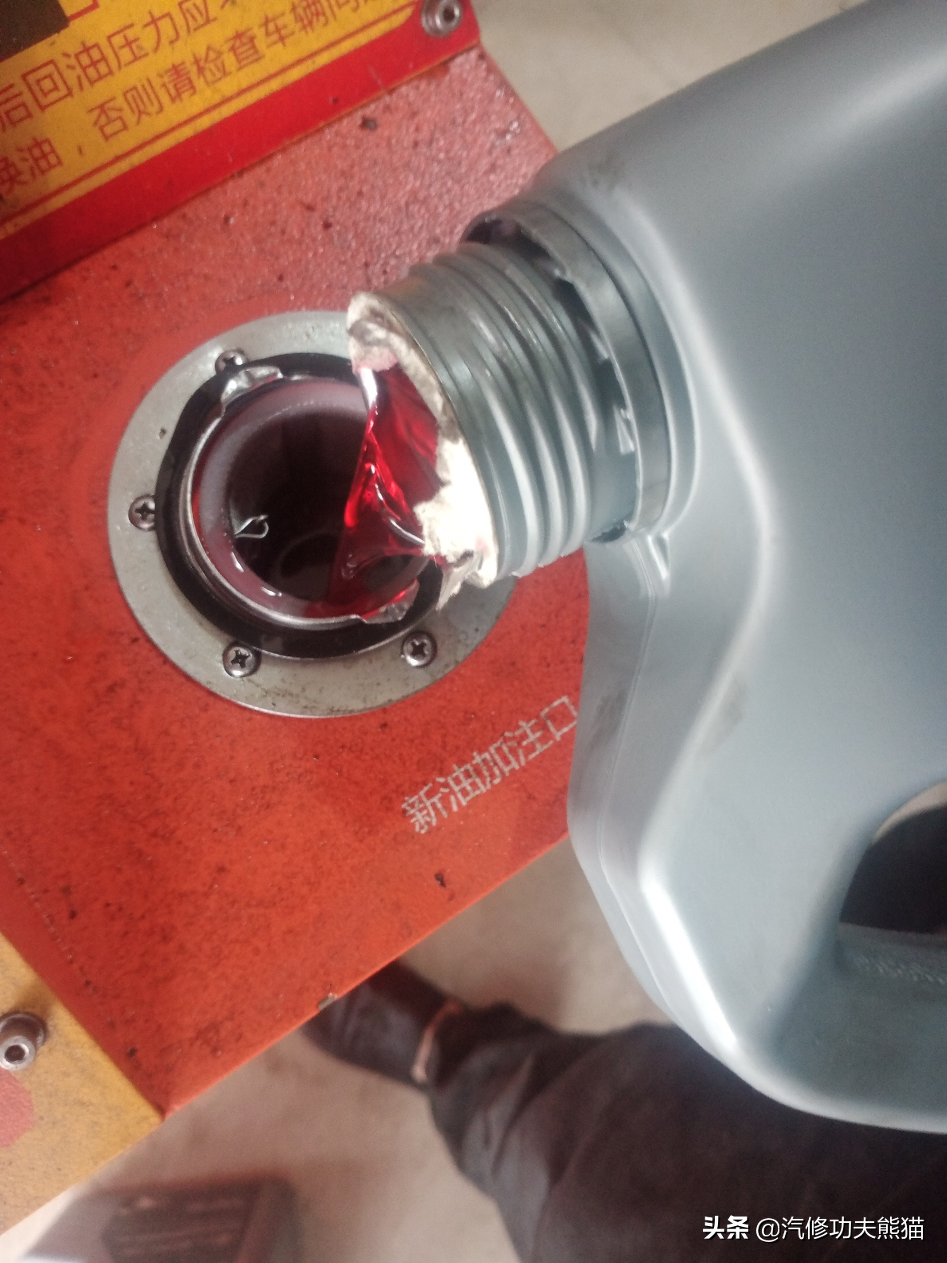 只因修烧机油却被人修到残废！4S拒修！一台奥迪Q7的重生路