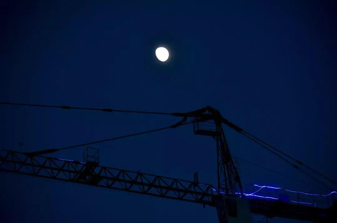 龙泉山山顶看美景,美丽的龙泉山