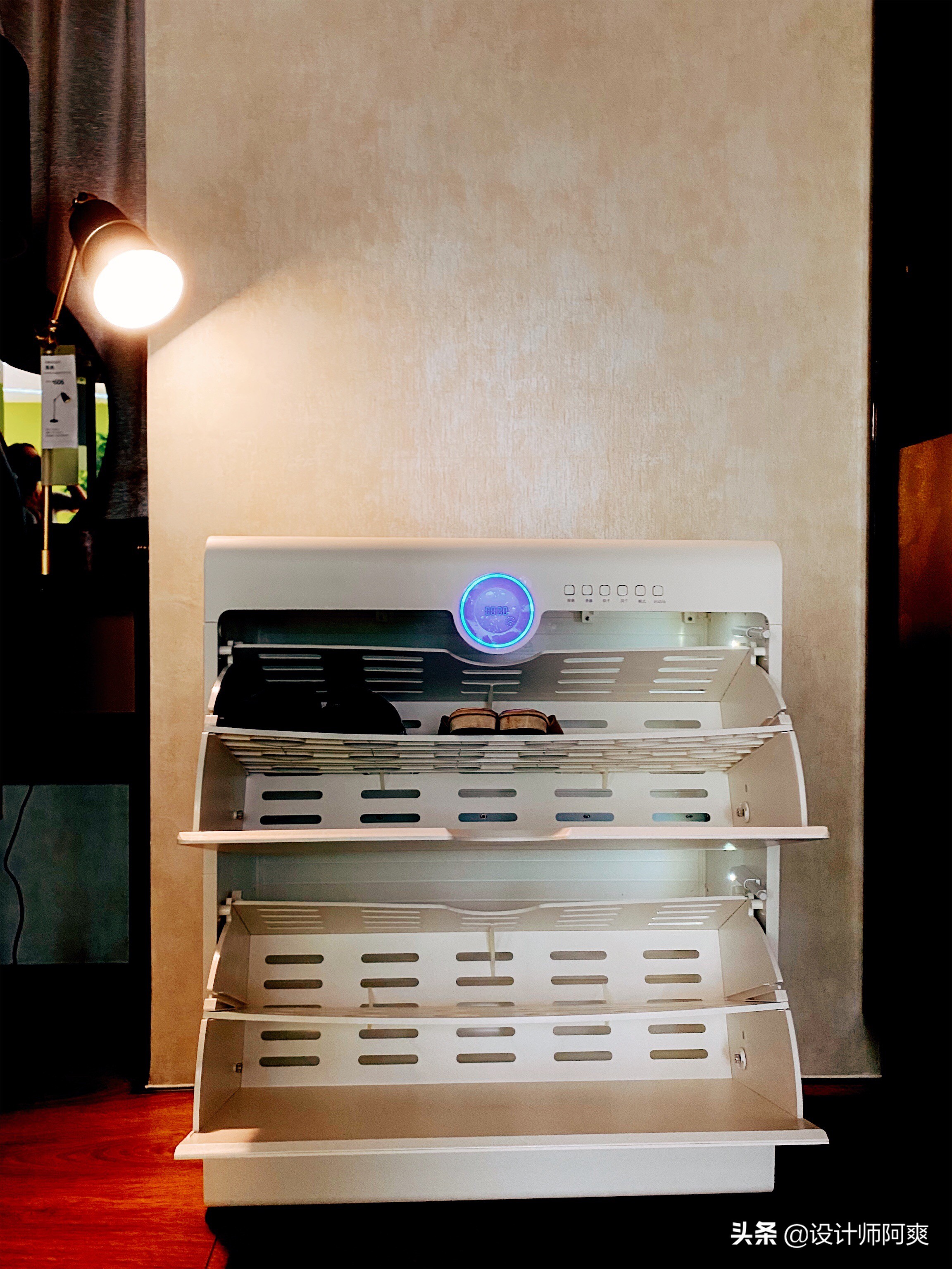 买智能鞋柜,鞋柜是不是智商税