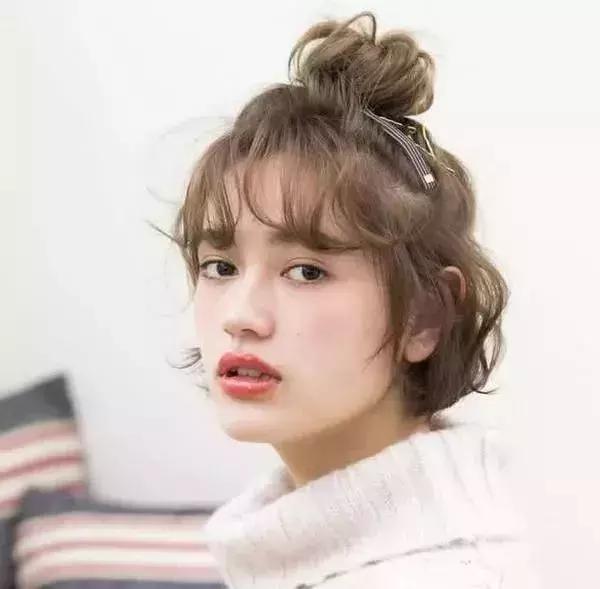 秋冬换着发型换个风格,秋冬想换发型