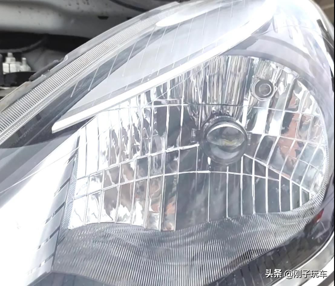 奔奔e-star升级h4带透镜,长安奔奔e-star改日行灯