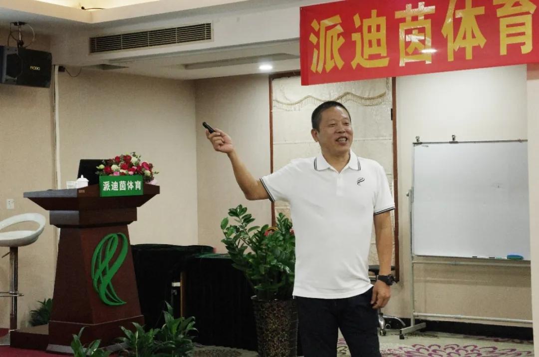 校园足球发展思路及措施,校园足球如何培养成职业球员