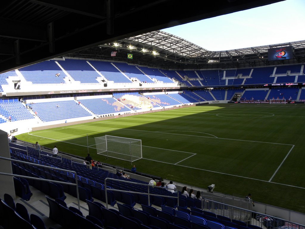 红牛集团旗下的足球球队,红牛赞助的足球球队有哪些