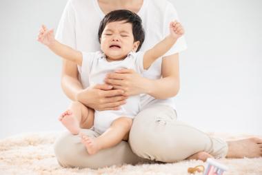 婴儿补充dha还需要补充鱼肝油吗,1岁之内的宝宝补充多少剂量的dha