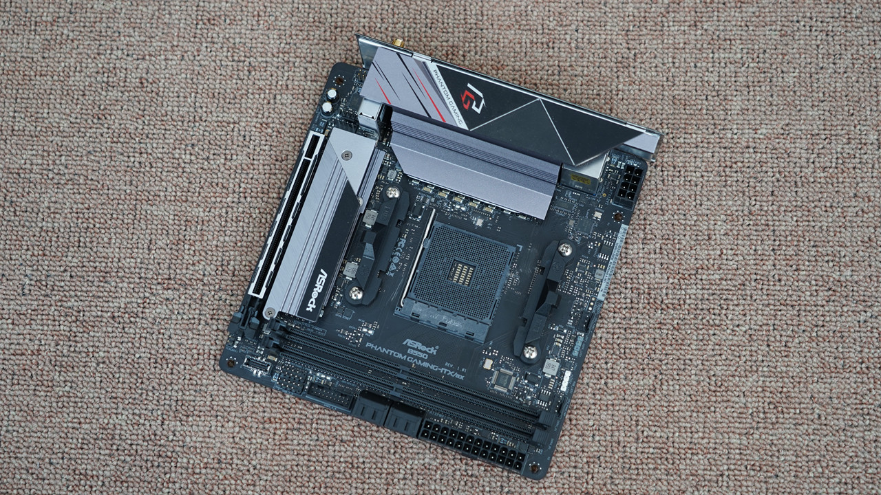 哪个机箱可以装3槽显卡,什么样的显卡适合装itx主机