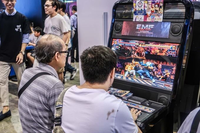 香港迪士尼情侣游玩项目,香港迪士尼情侣游玩攻略