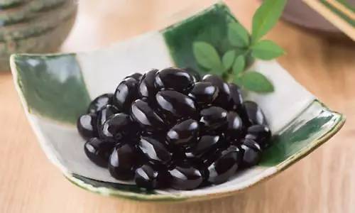 近视小偏方丨黑豆泡醋