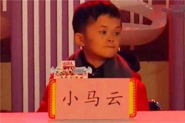 网红小马云被解雇,小马云被公司抛弃后回乡生活