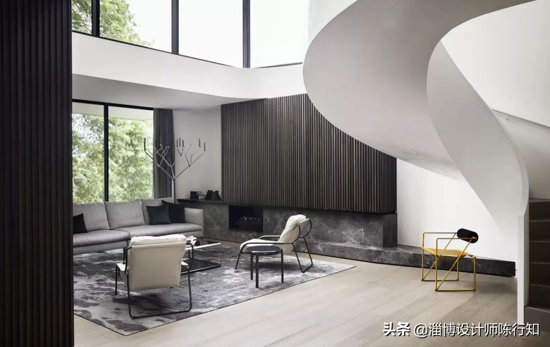 现代简约轻奢浅灰,轻奢和现代简约黑白灰的特点