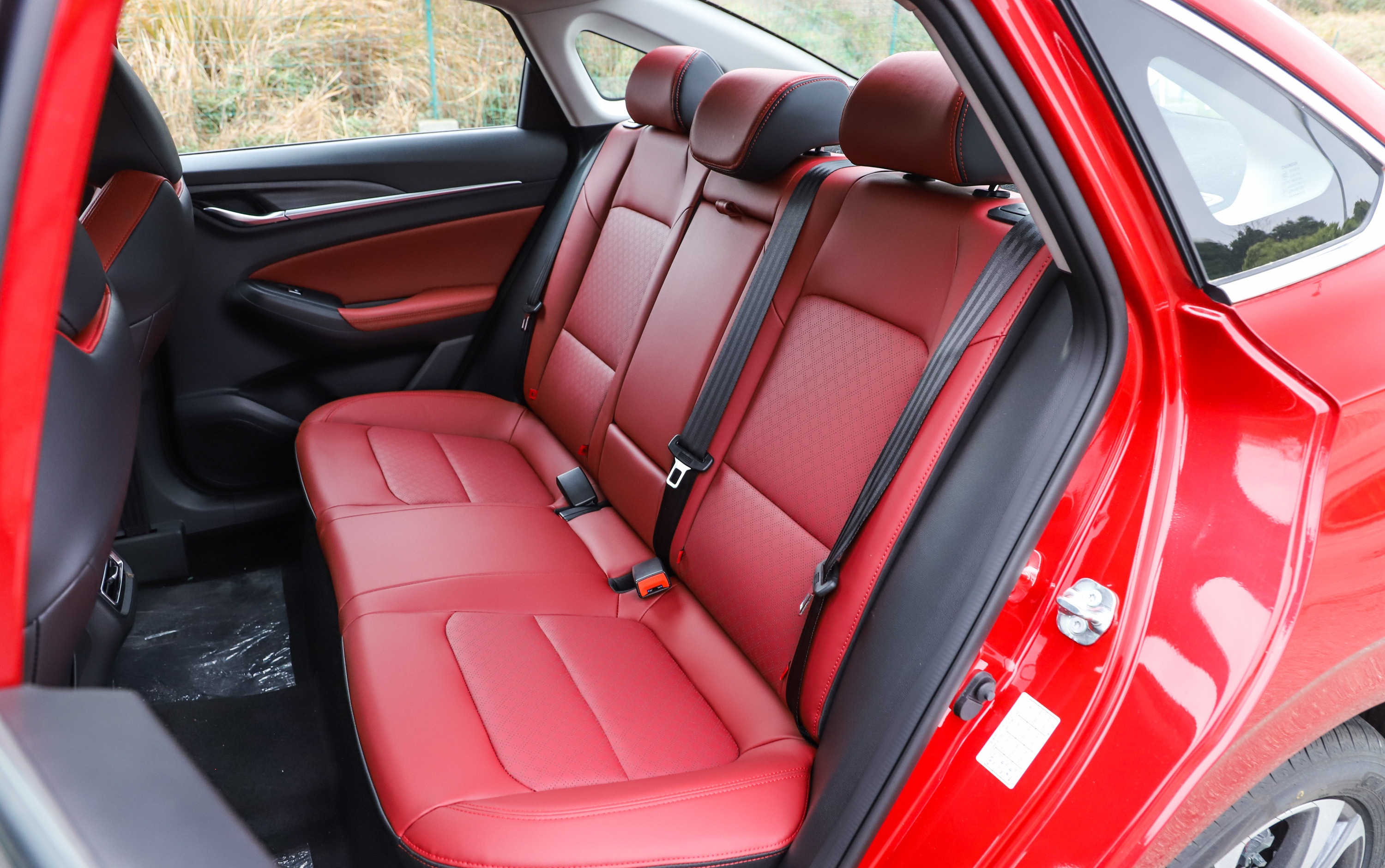 十二万左右的车哪个性价比高,十二万左右什么车最值得买