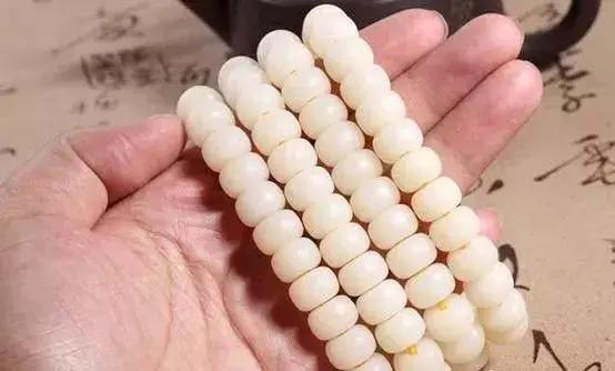 20块的手串,20块钱手串