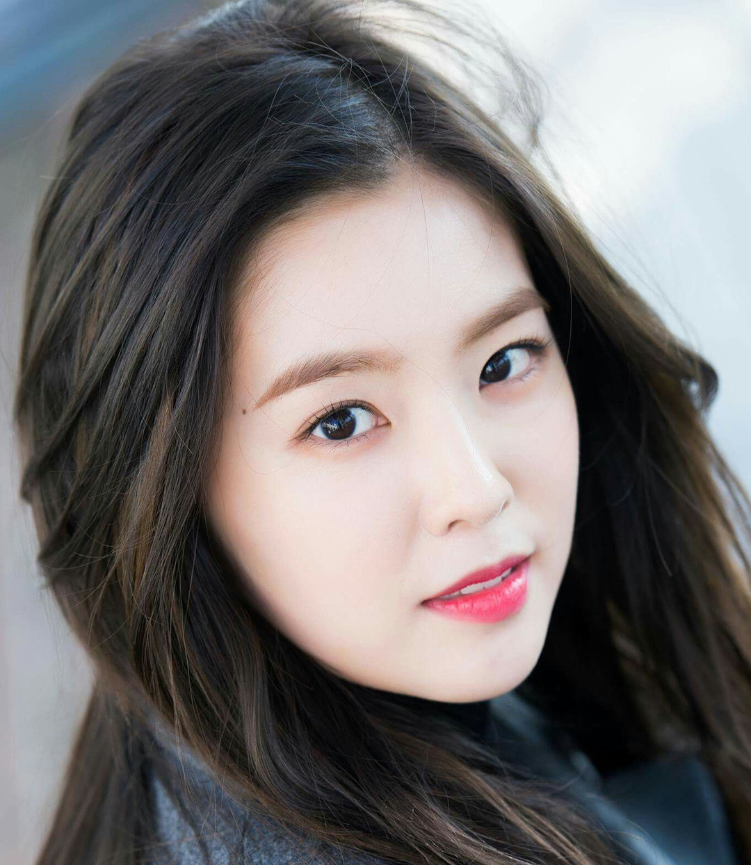 裴珠泫单眼皮妆容,裴珠泫素颜与化妆