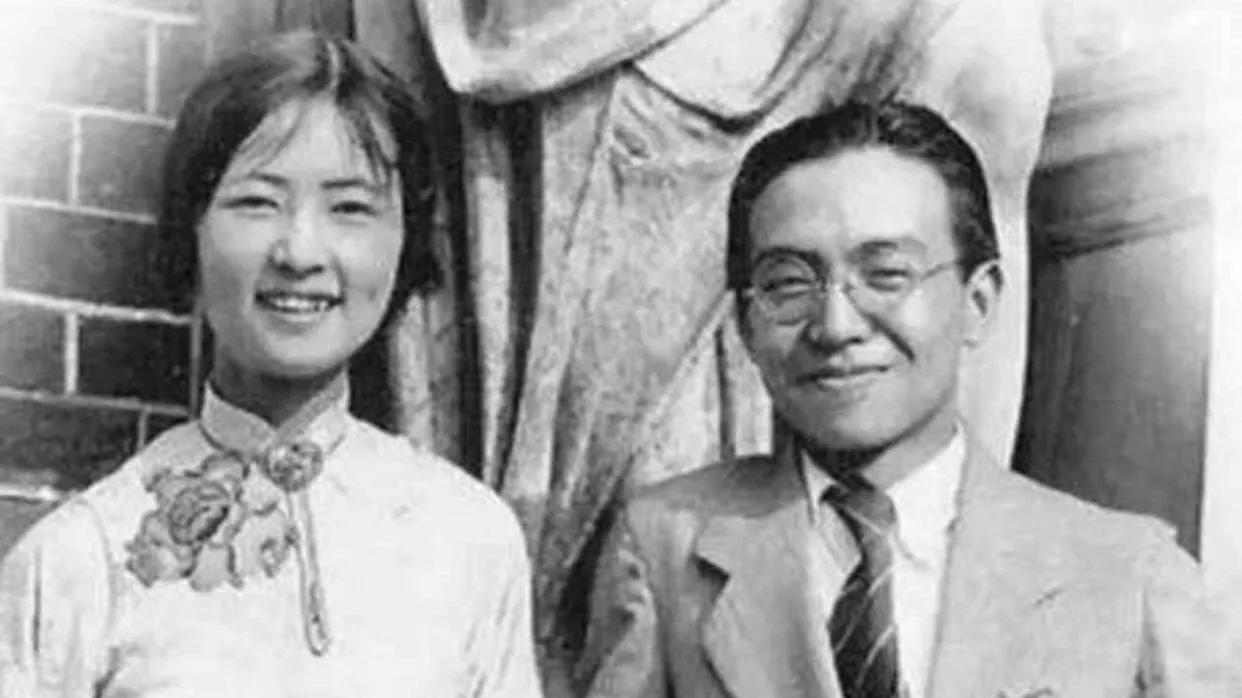 梁思成和徐志摩的爱情故事,梁思成和林徽因的故事的书