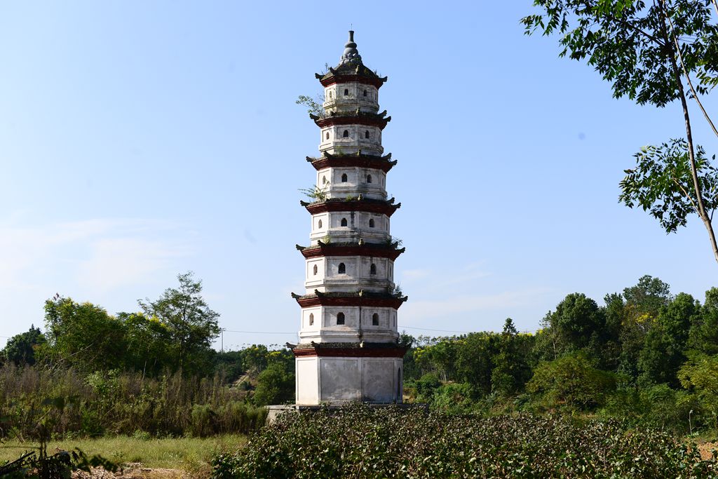 湖南省澧县，隋朝置县，因澧水得名，全国商品粮基地县