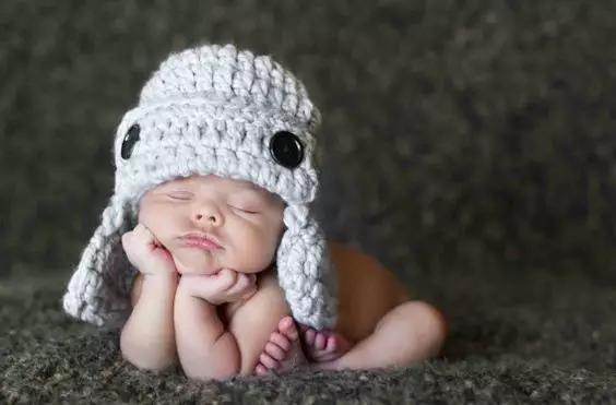 新生儿露头顶半头帽子编织教程,宝宝的薄帽子织法和教程