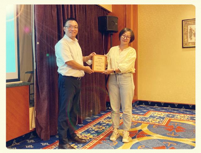 获奖戒骄戒躁,获奖后再接再厉