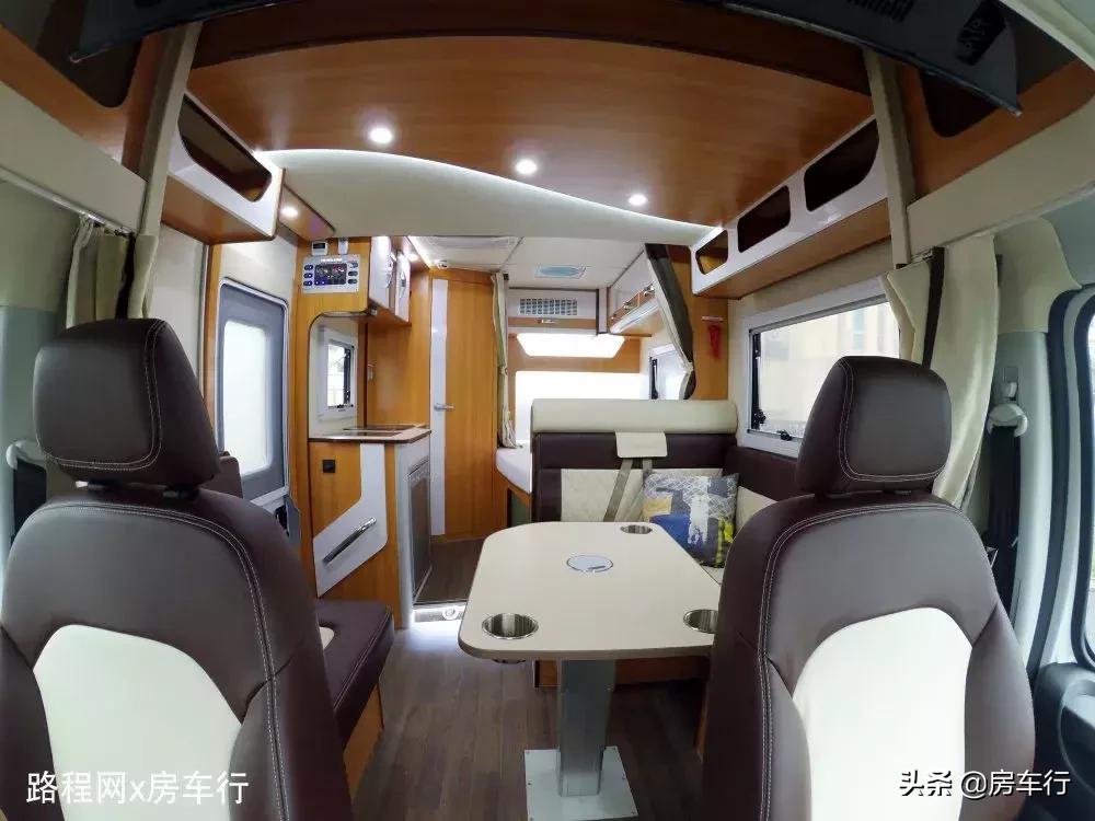 房车大全20-30万的c型房车限量版,房车价格30万元空间大全新自动挡