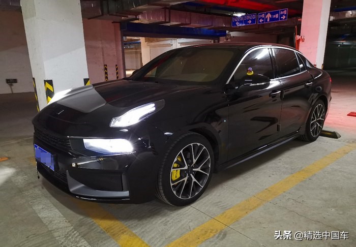 领克03改装大鲍鱼刹车卡钳罩，网友：成事不足败事有余