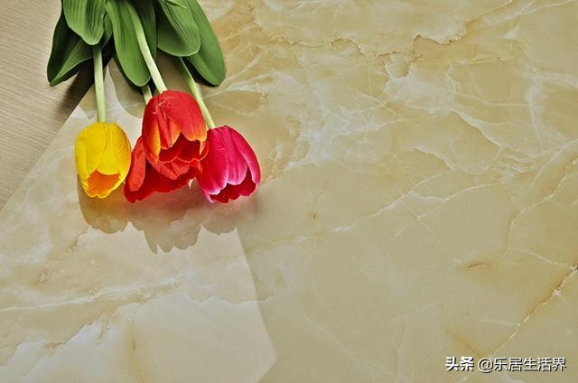 抛釉砖和玻化砖和通体砖哪个好,玻化砖抛光砖全抛釉通体砖