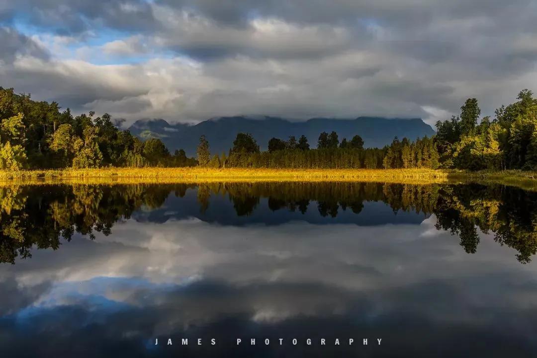 拉丝、雾化、光滑还是倒影，如何拍摄不同的水流效果？