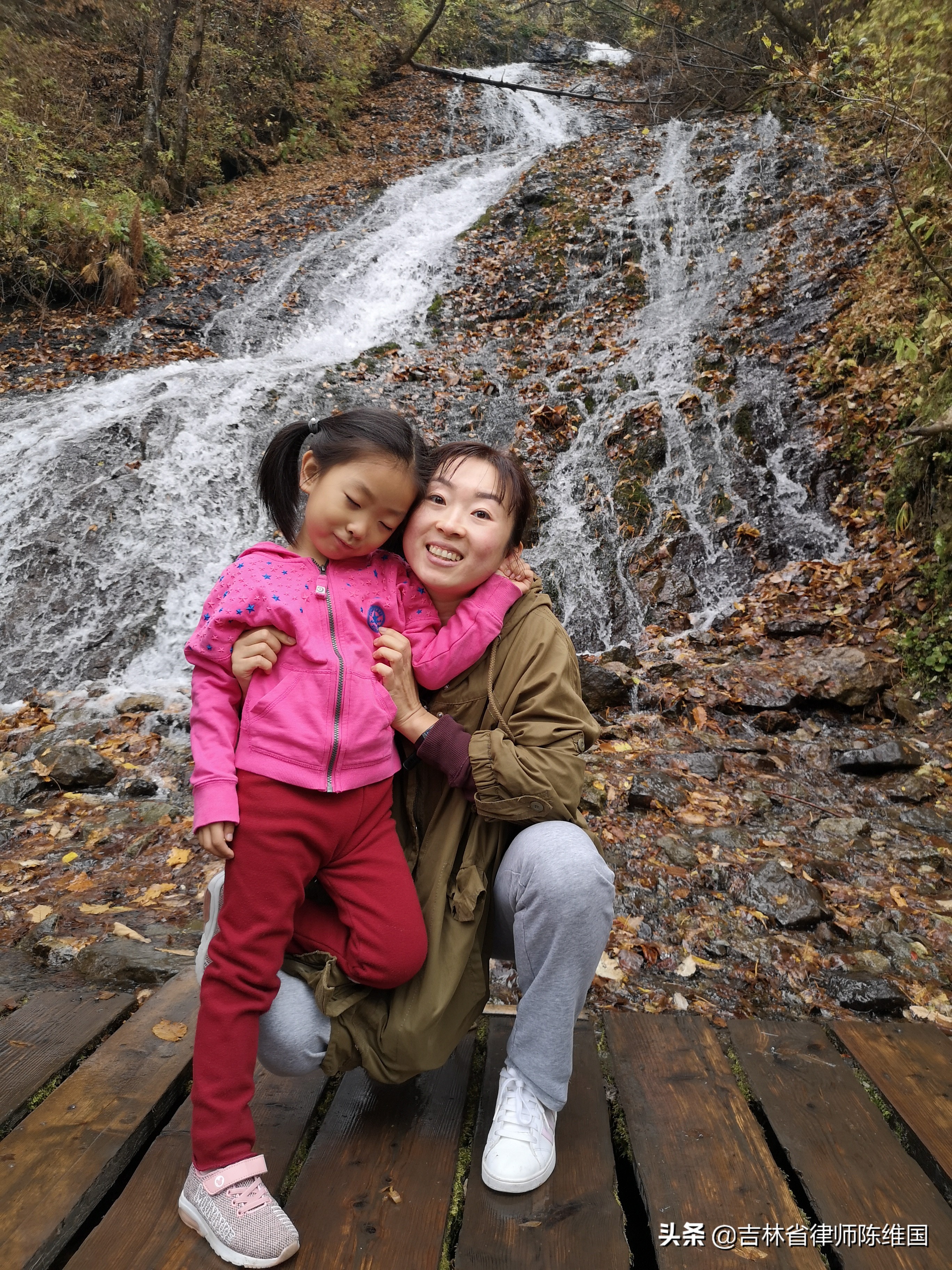 奇石碧水望天鹅－国庆游记之三