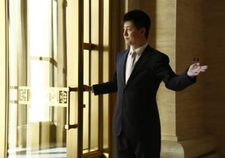 首度携手弘毅投资，仲量联行助力打造存量物业价值增值新典范