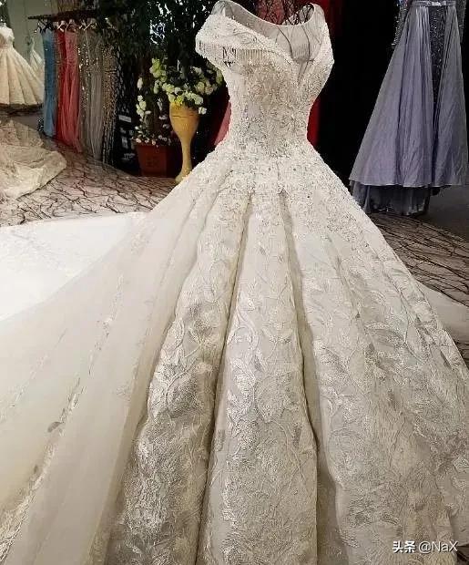 十二星座梦幻婚纱白羊座,十二星座的专属婚纱