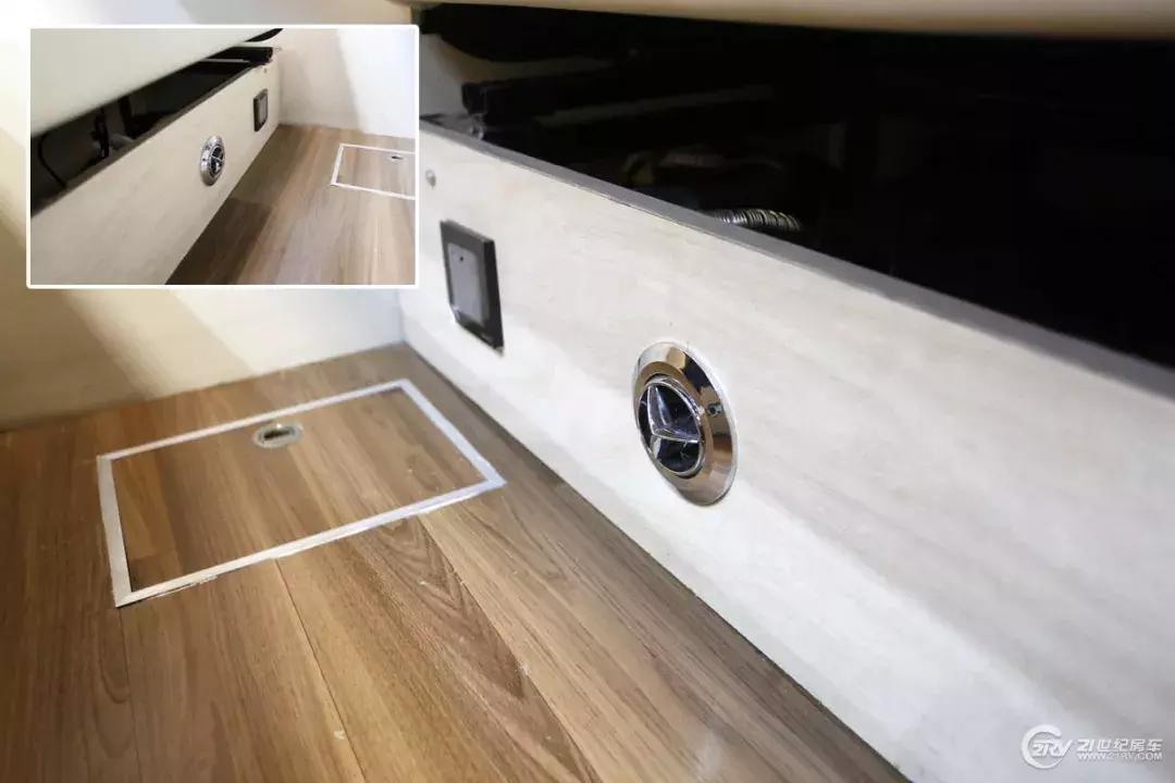 四驱带差速锁越野原厂房车,低顶四驱越野房车介绍