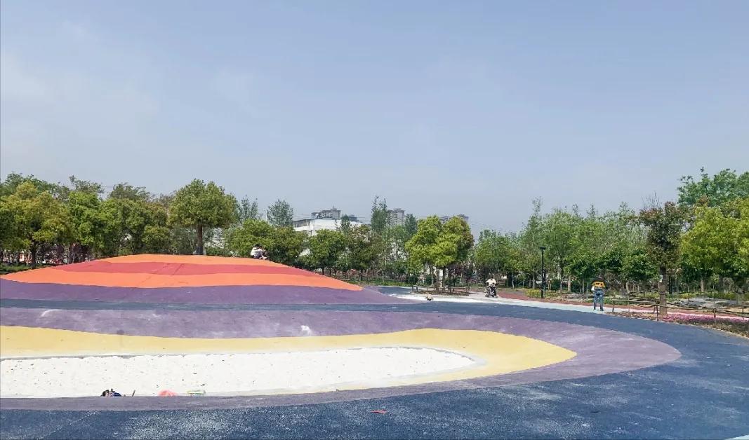 周口体育公园,周口滨河公园儿童游乐区