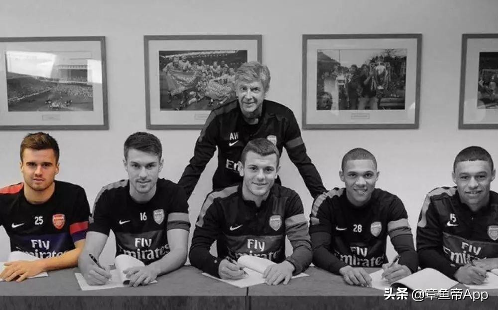 一日足坛动态,足坛吴镇宇