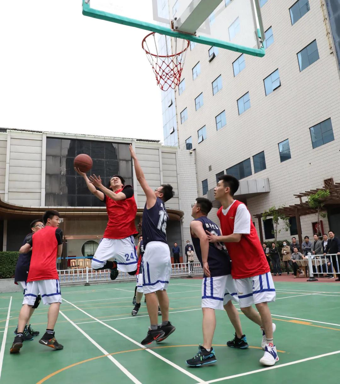 高燃时刻来袭，邯郸市交通运输局以特有方式庆祝五四青年节