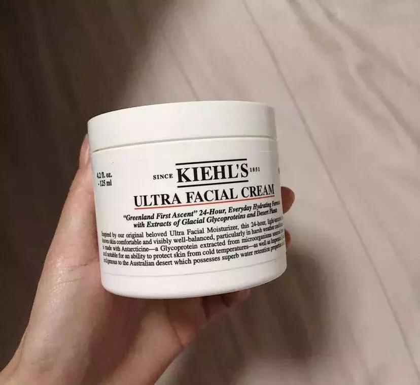 皮肤敏感期到底要如何护肤？这几个误区你一定犯了