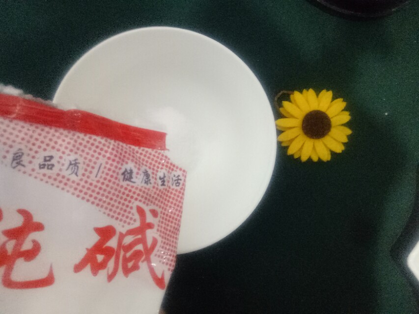 桃子上的桃毛怎么去,如何去除桃子上的毛