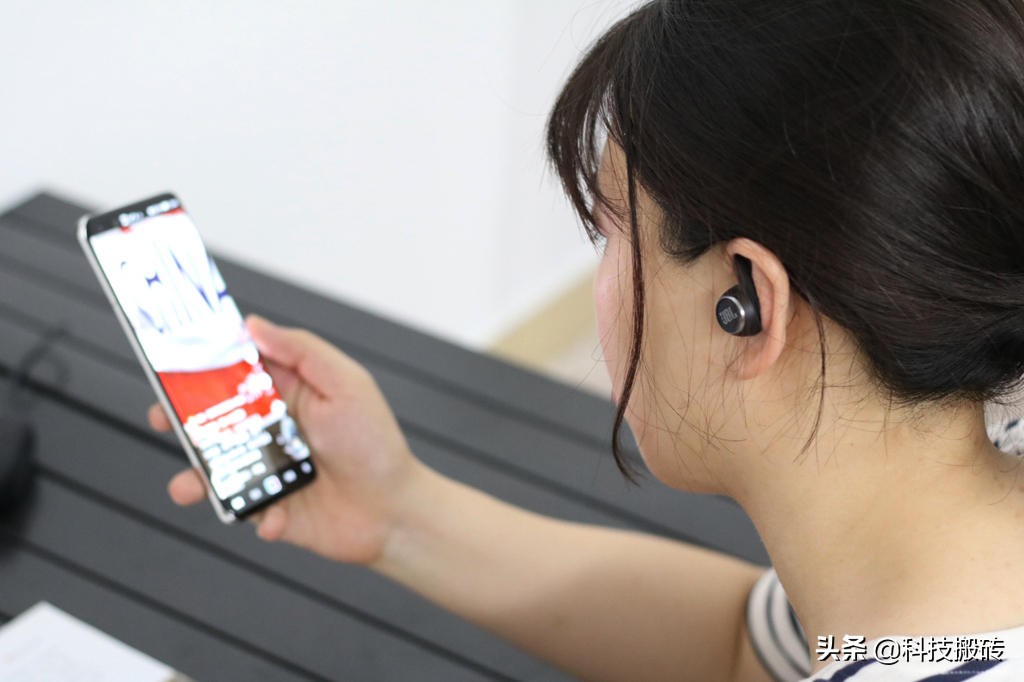 anc降噪耳机性价比之王,哈曼耳机anc