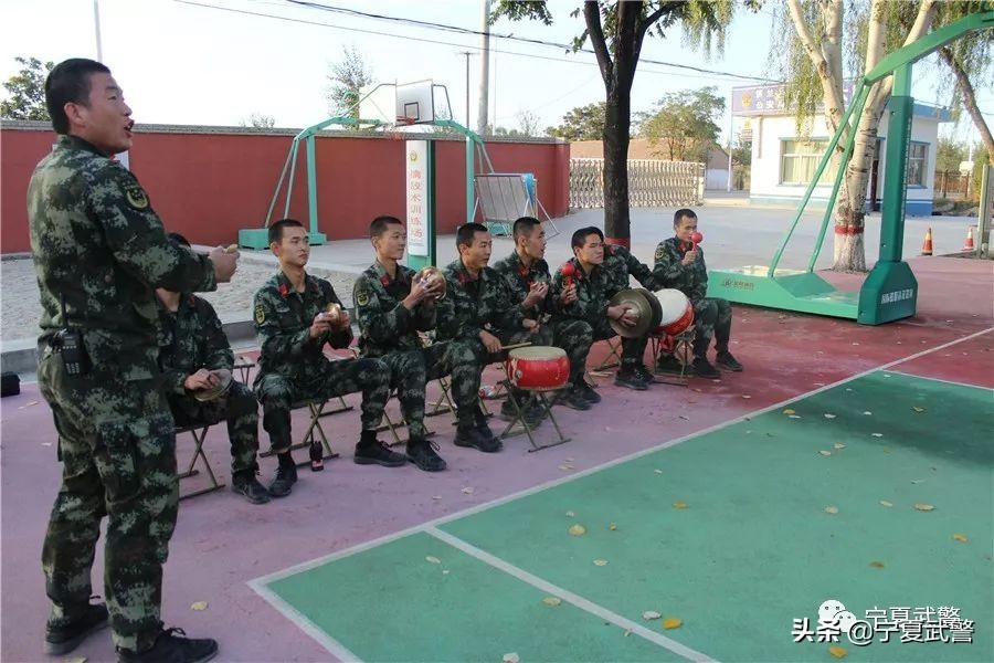 带兵就一定要爆粗口？其实战士们更需要你这样