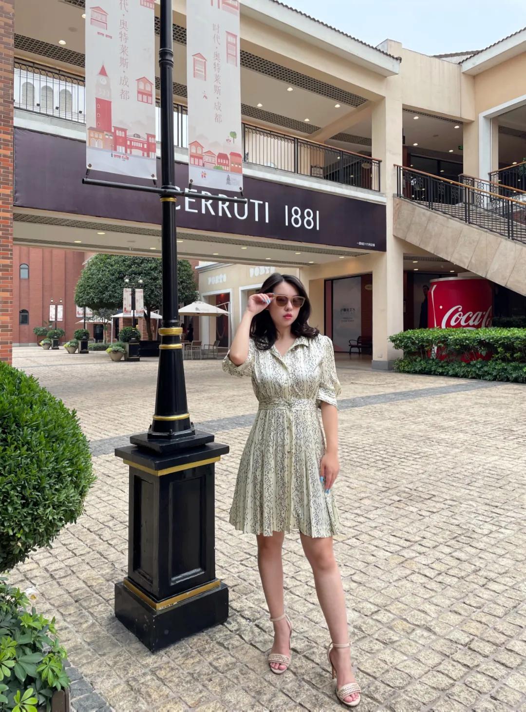 买护肤品送口红,买护肤品送化妆品